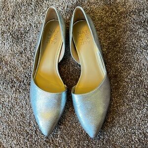 Naturalizer silver flat shoes